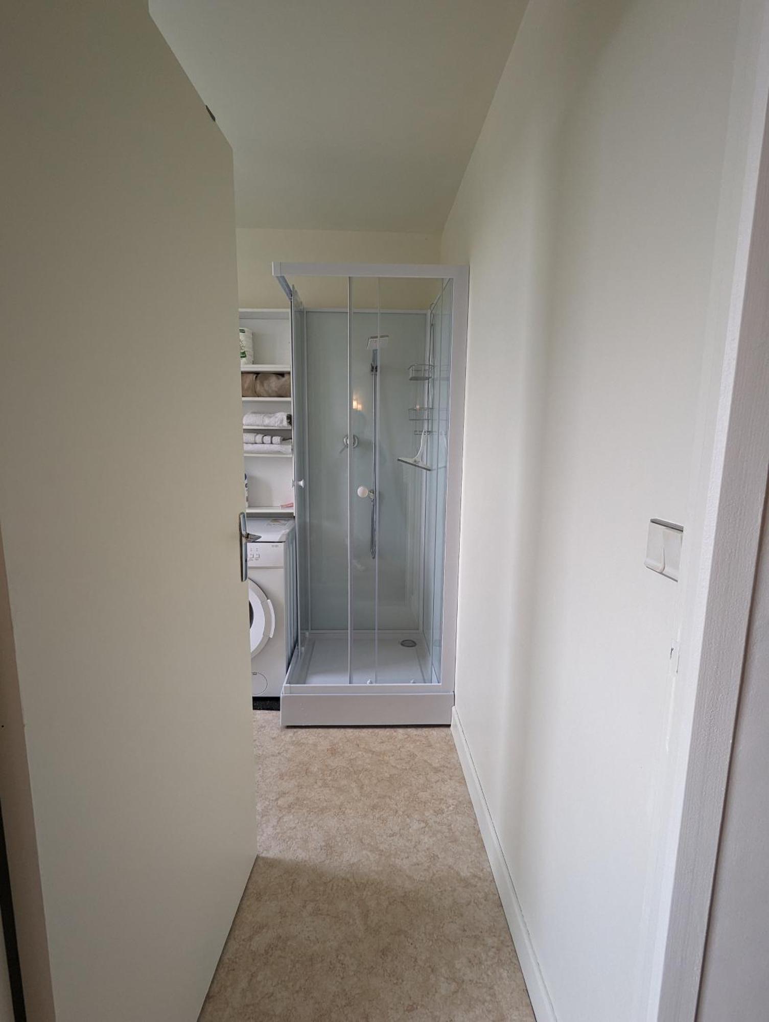 Studio 63M2 3Eme Etage Ou Chambre Dans Appartement 2Eme Etage Pour Sejours A Moulins Moulins  Bagian luar foto